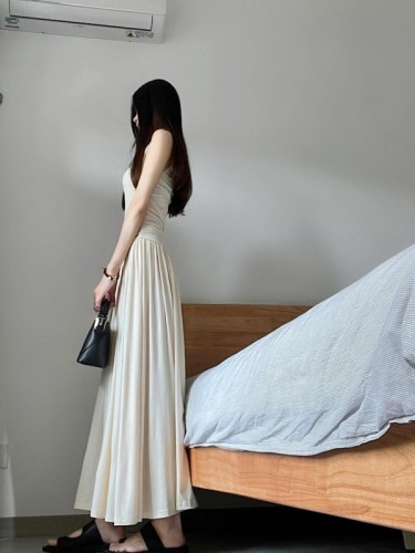 Actual shot of the walking muse, irregular pleated vest long skirt, slim high waistline two-color dress for summer