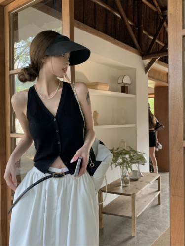 Chic black knit cardigan with spaghetti straps for women, 2024 summer versatile, unique and eye-catching short-sleeve top, trendy.