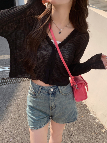 Sun protection cardigan women's new thin summer short top jacket with v-neck sweater air-conditioning shirt