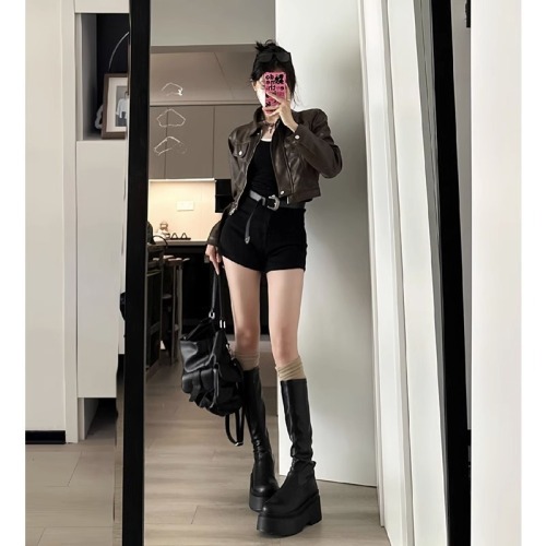 Hot girl American suit shorts spring and autumn new women's black high-waisted A-line tight hot pants with boots