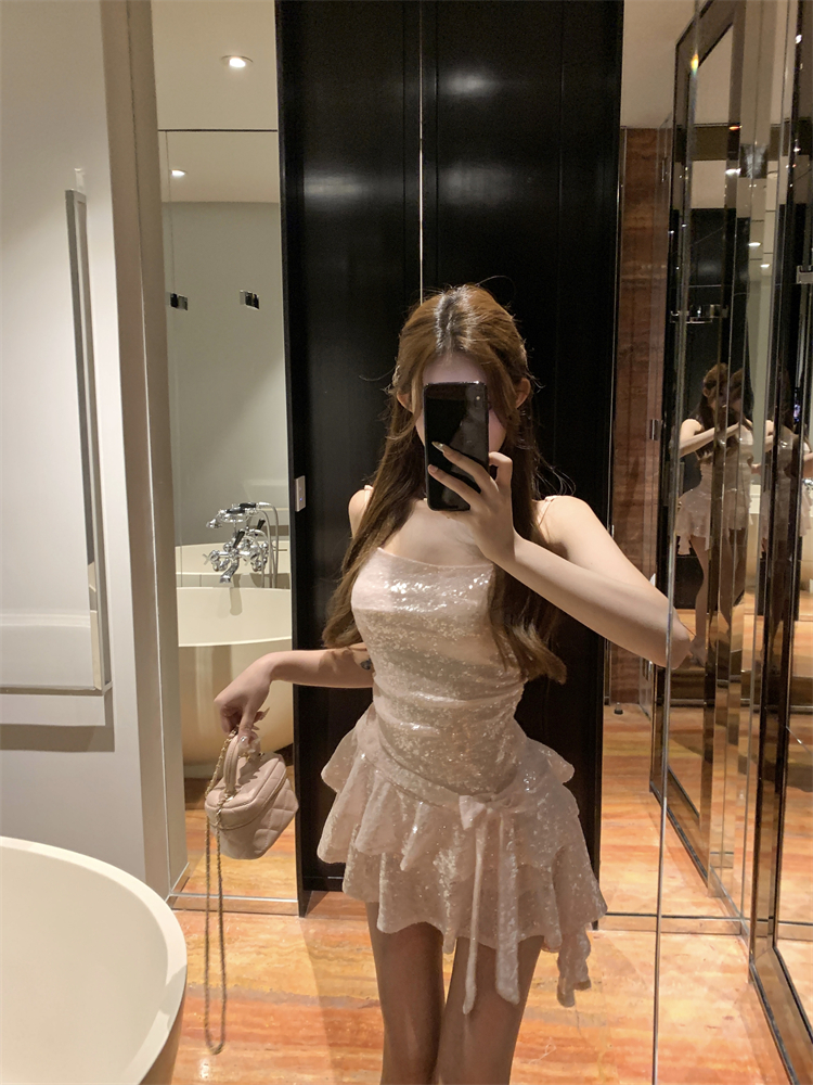 實拍 法式氣質亮片吊帶裙女夏季新款純欲性感修身顯瘦A字短裙