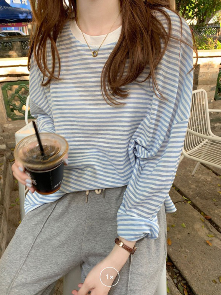 Striped long-sleeved ice silk t-shirt for women, summer thin style loose round neck design sense shirt ins small crowd distinctive sun protection cover 