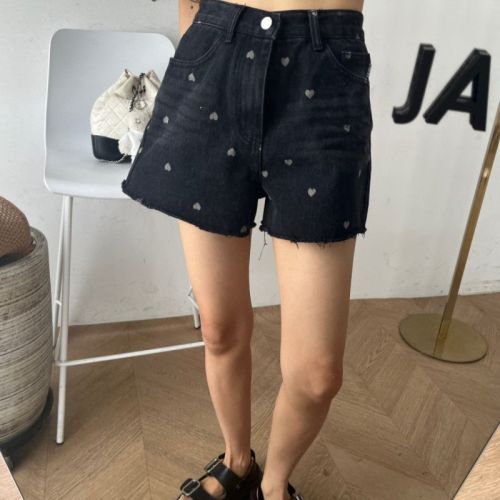 Retro love raw edge simple summer denim shorts