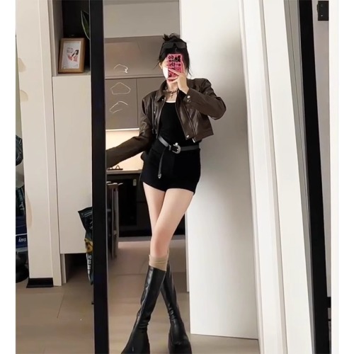 Hot girl American suit shorts spring and autumn new women's black high-waisted A-line tight hot pants with boots