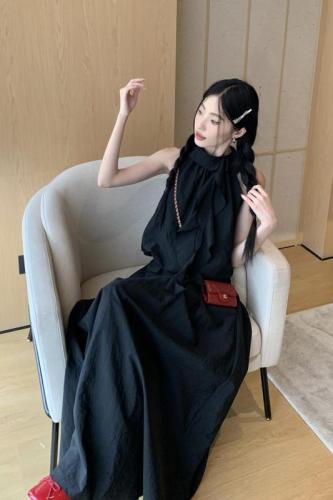 Actual shot and real price Korean style design ruffled halter neck sleeveless vest + high waist pocket long skirt umbrella skirt two-piece set