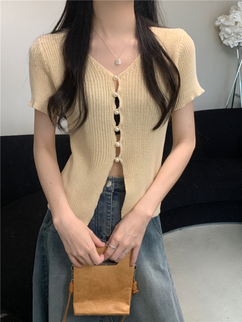 實拍 真 夏季新款設計感珍珠扣短袖V領針織衫女上衣