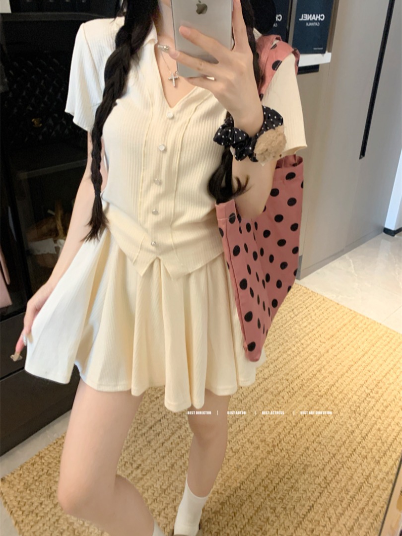 Burst Photography Sweet and Youthful Set for Girls: Short-Sleeve T-Shirt and Skirt Pants Two-Piece Set