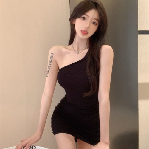 Hot girl pure lust style slanted shoulder bag hip tank top dress for women summer design niche elastic sexy slim dress trendy