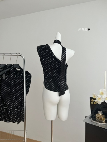 A ice of vale Ryoko China black polka dot sleeveless vest women's summer design off-the-shoulder short top