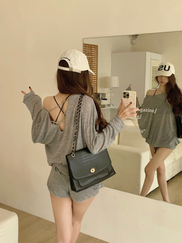 Real shot, be careful in summer~Korean chic cross-hollow sunscreen long-sleeved T-shirt top at the back