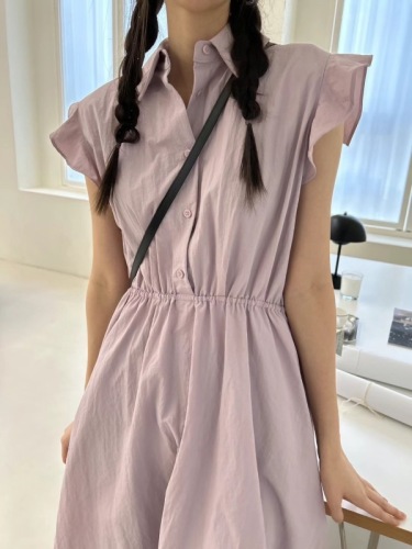 Simple and fresh short-sleeved dress