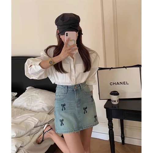 Embroidered Bow Denim Skirt Girls 2024 Summer New High Waist Slim A-Line Skirt Covering Hip Skirt