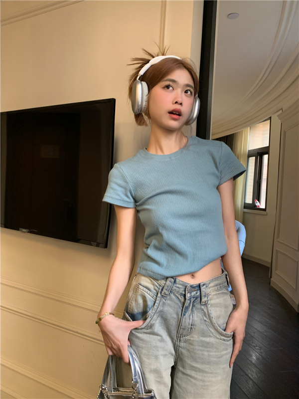 Real shot, real price, slimming daytime blue short-sleeved T-shirt, round neck slim fit short top, versatile short style t