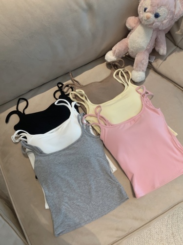 Fashionable clothes are all real photos and real prices ~ hot girl sexy belt breast cotton simple beautiful back wearing camisole