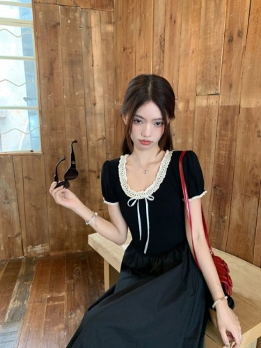 Real shot, real price, lace round neck black dress, women's summer puff sleeves, slim slimming tutu skirt