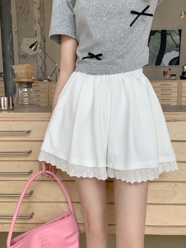 Actual shots and real prices ~ New style high-waisted slimming fashionable lace splicing elastic waist casual wide-leg shorts