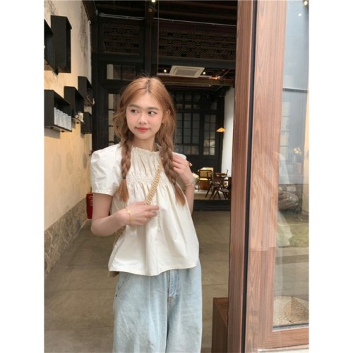 Sweet style lace short-sleeved shirt for women 2024 spring loose age-reducing shirt short doll top