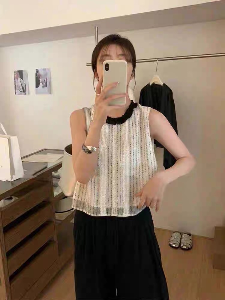 Korean lace collar contrasting color lace splicing sleeveless vest small shirt women's thin 2024 summer new short top