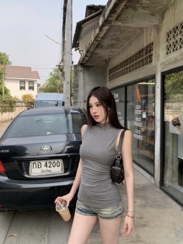 Real shot Half turtleneck inner layered shirt for women spring and summer slim sleeveless top T-shirt