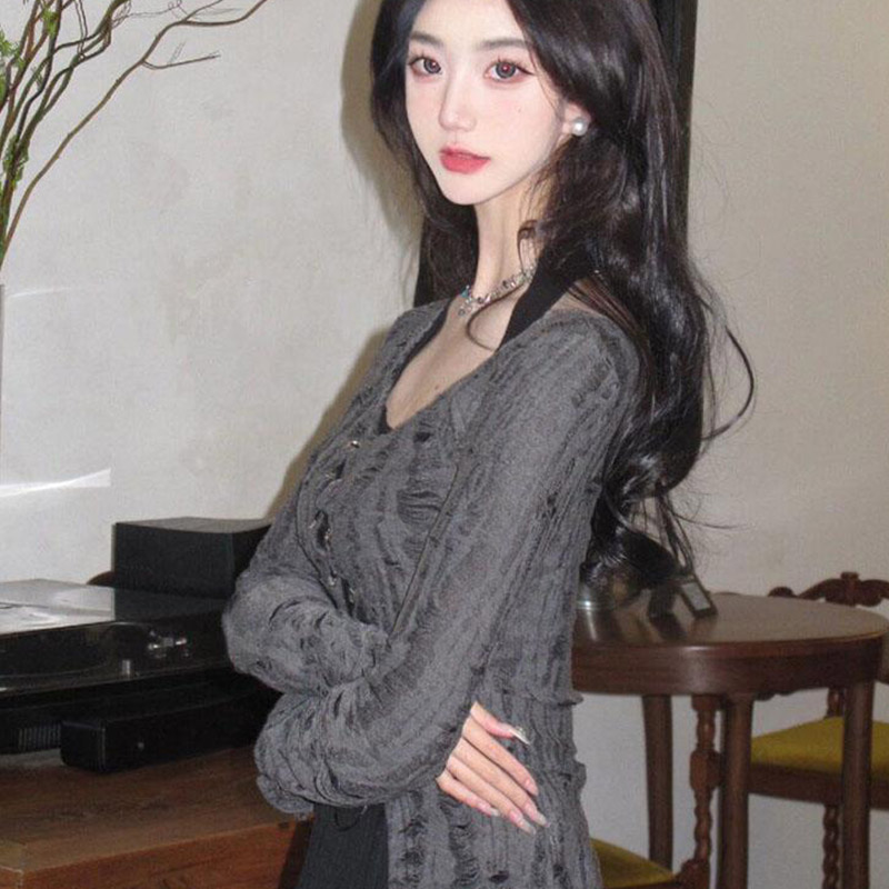 Wasteland style fake two-piece halter neck strap slim long-sleeved T-shirt dark cool hot girl tops for women