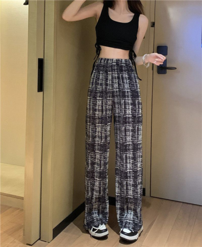 Plus size women's retro pattern wide leg pants women's pleated style new high waist slim plaid pants versatile