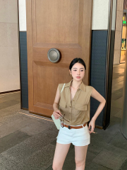 Photographed Retro Pocket Work Vest BF Style Square Shoulder Shirt Casual Backless Top Upper Garment