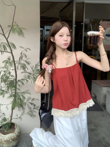 Real shot!  Lace spliced ​​linen suspenders for small women slimming red doll top