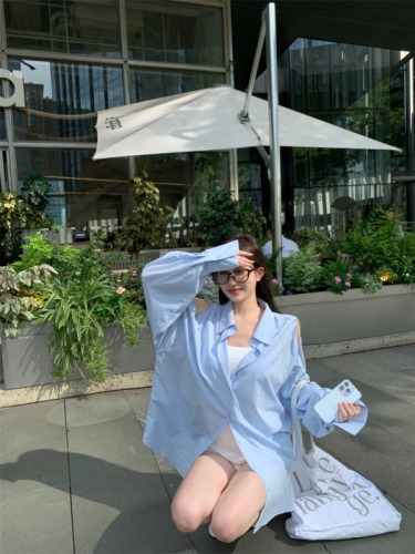 Actual shot of off-shoulder strappy bow sunscreen loose long-sleeved shirt