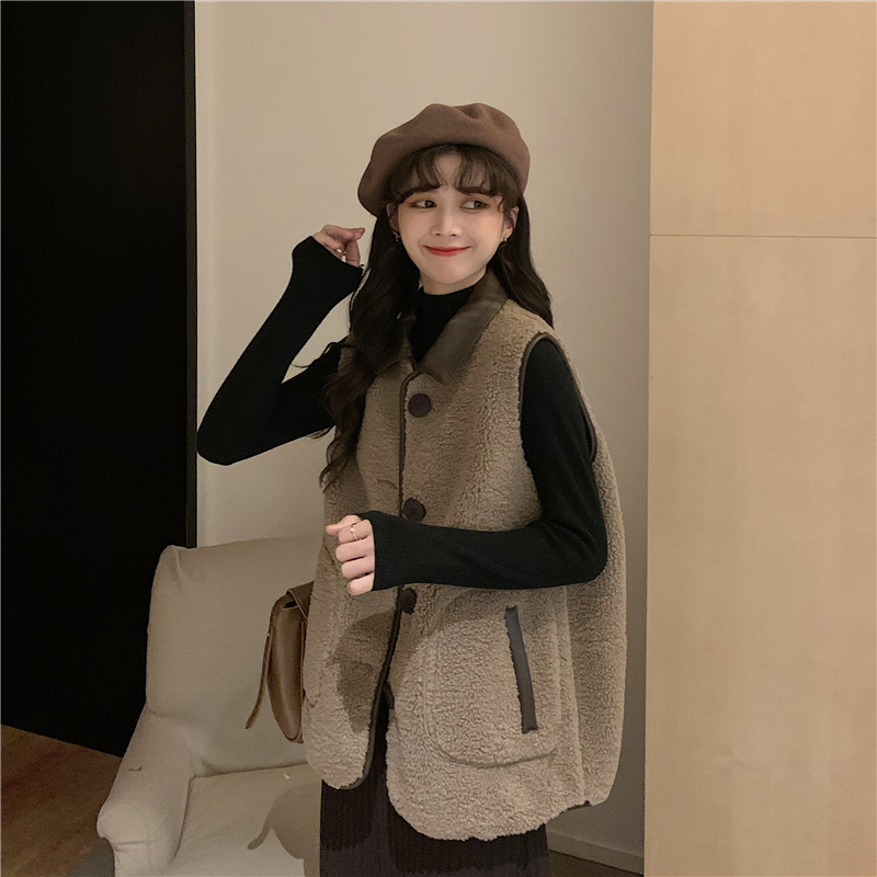 Lapel lambswool vest for women with fur all-in-one autumn and winter Korean version slimming and temperament vest outer
