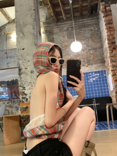 Real shot of red plaid swing collar top for hot girls summer sleeveless hooded outer vest