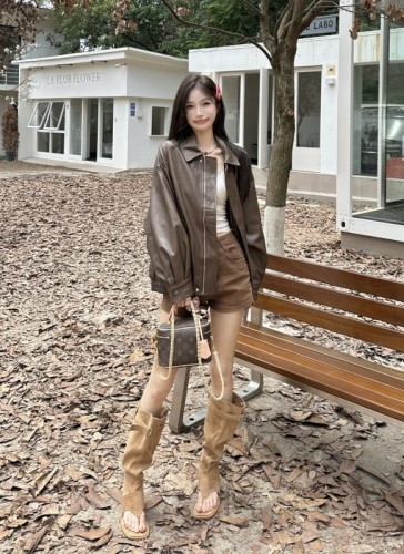 ~ Cool girl style motorcycle leather jacket spring and autumn women's new American retro top jacket