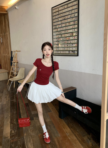 U-neck bow red short-sleeved t-shirt for women summer new slim-fitting short sweet and spicy right shoulder top