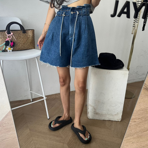 Bud lace-up pleated wide-leg raw edge denim shorts