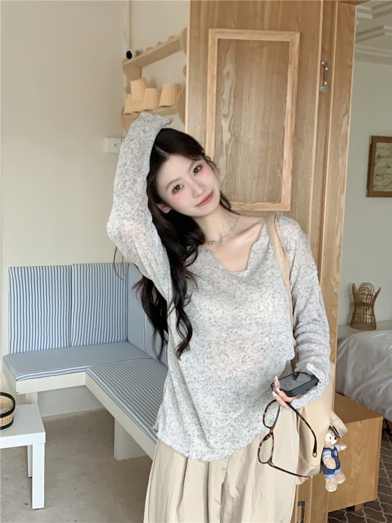 Photographed V-neck boneless exposed knit long-sleeved women's summer thin ice silk sunshade robe with mulberry edge top