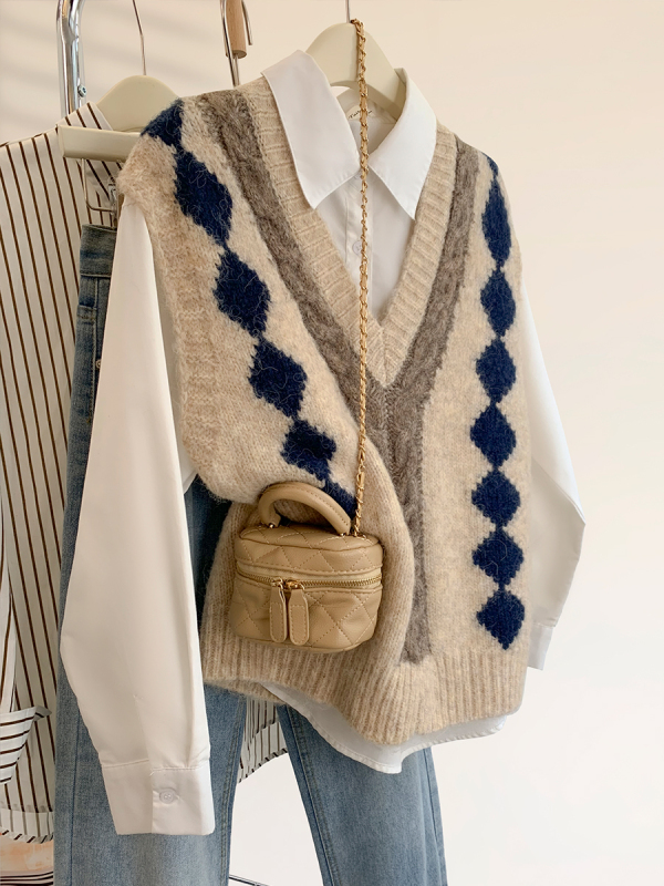 European v-neck contrasting color knitted vest women's new autumn and winter outer layering vest sweater