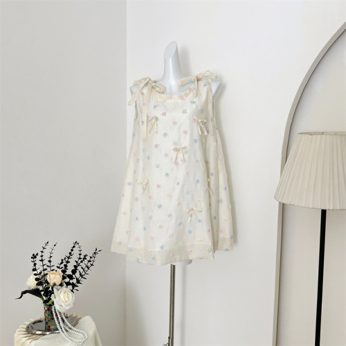 Acaine6/13 20:00 5% off rose candy Korean style sweet girl cut flower polka dot dress