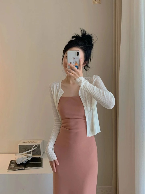 White ice silk knitted cardigan for women summer thin sun protection blouse small waistcoat with suspender skirt outer top black