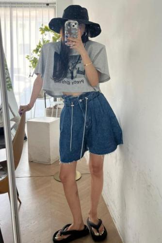 Bud lace-up pleated wide-leg raw edge denim shorts