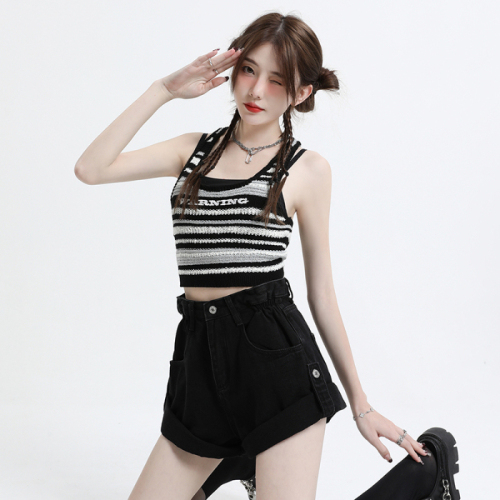 Summer new Korean style dirty pink high-waist hot girl denim shorts female A-line sweet and spicy super shorts