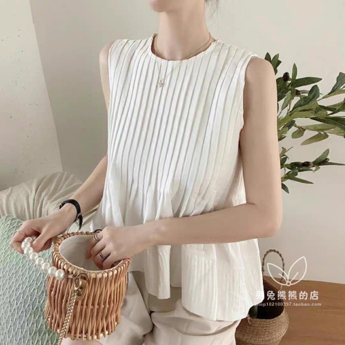 2024 Summer Heavy Duty Pleated Quilted Wasp Waist Cotton Round Neck Sleeveless White Top