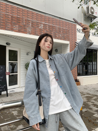 Actual shot~Large size women's colorful buttoned design blue and white striped washed denim loose long-sleeved shirt jacket