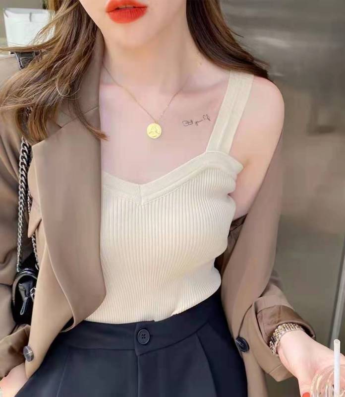 2024 Spring and Summer New Style Knitted Suspender Women's Suit Internally Designed External Wear Vest Internet Celebrity Popular Style Sleeveless Top