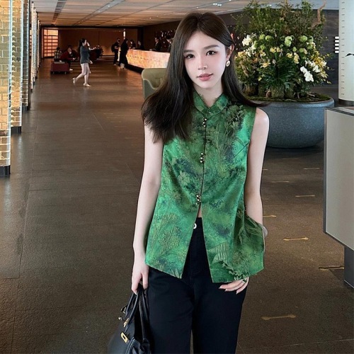 Chinese old money style women's clothing 2024 spring and autumn new high-end improved Tang suit national style green ancient style vest jacket