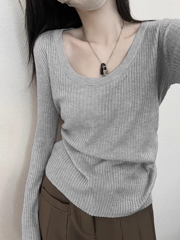 Low-necked long-sleeved sweater for women, spring new style, retro and gentle style, loose and slim, bottoming shirt top
