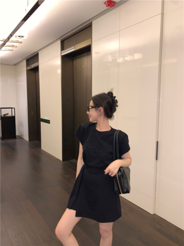 Actual shot of Korean style three-dimensional letter printed strappy short-sleeved dress summer new style slimming waist skirt