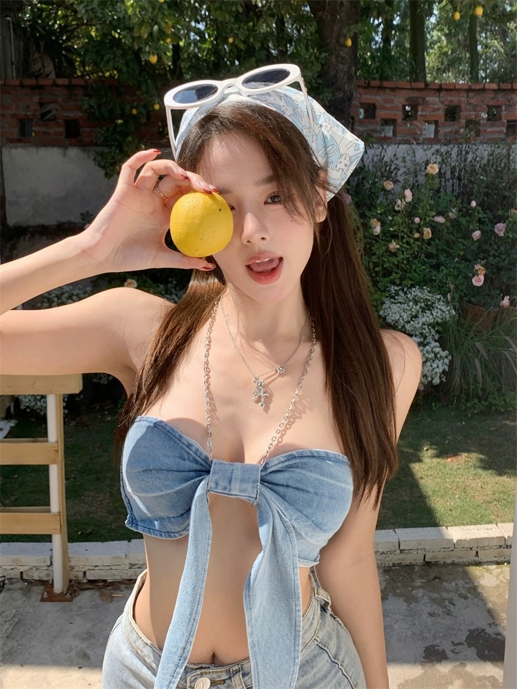 性感辣妹牛仔掛脖抹胸上衣女夏季小眾復古藍色短款蝴蝶結露背外穿