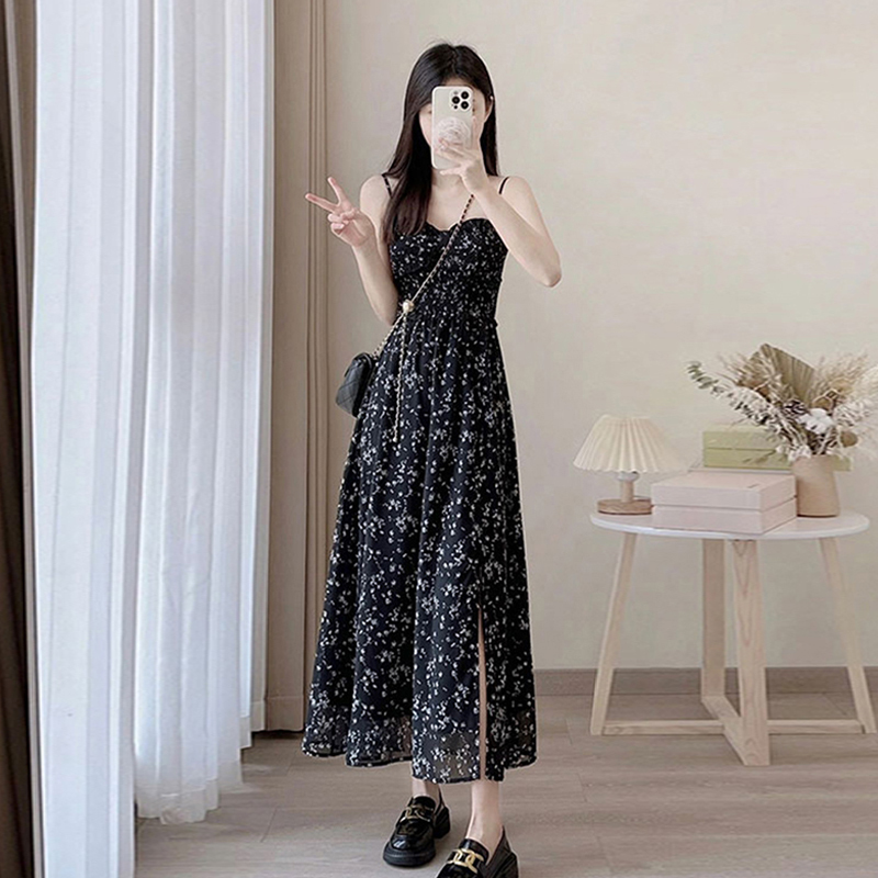 Black floral suspender dress for women summer French style high-end temperament waist slimming seaside vacation long skirt
