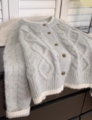 Raccoon velvet blue twist sweater knitted cardigan jacket for women in autumn soft and waxy lazy style fufu long-sleeved top