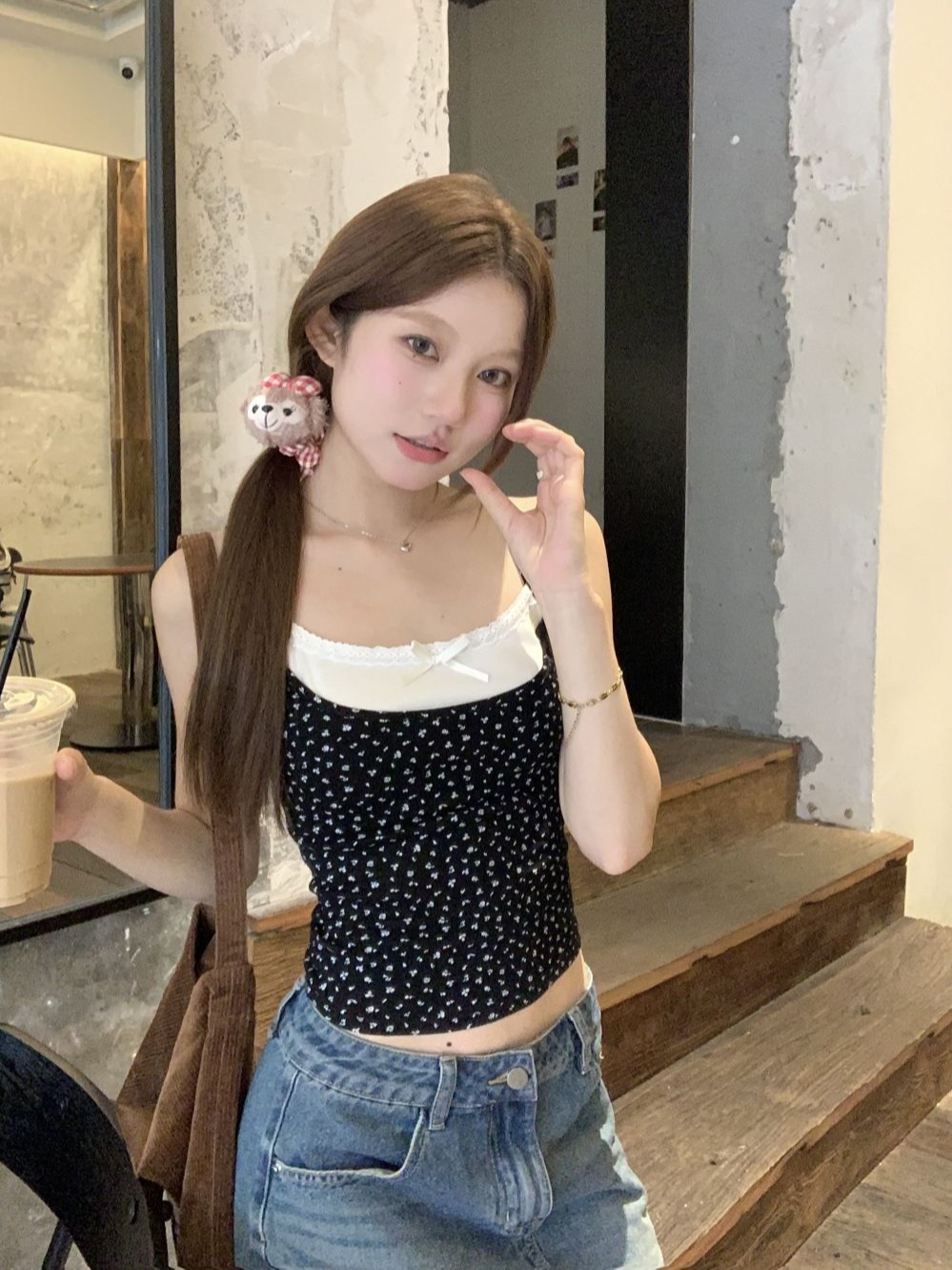 Real shot of fake two-piece floral suspender slim bow-knot suspender top for women