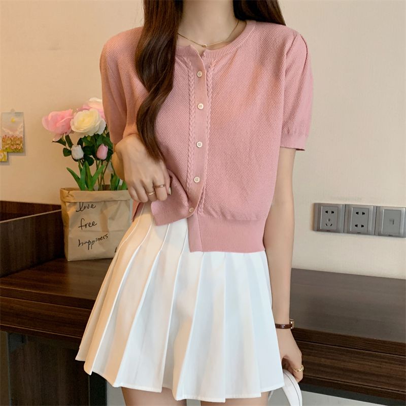 Real shot and real price Spring new Korean style round neck single-breasted short-sleeved sweater cardigan women's top